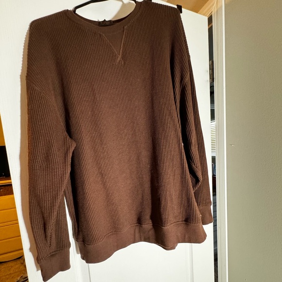 Waffle Crewneck Pullover - Nuuds - Picture 2 of 5